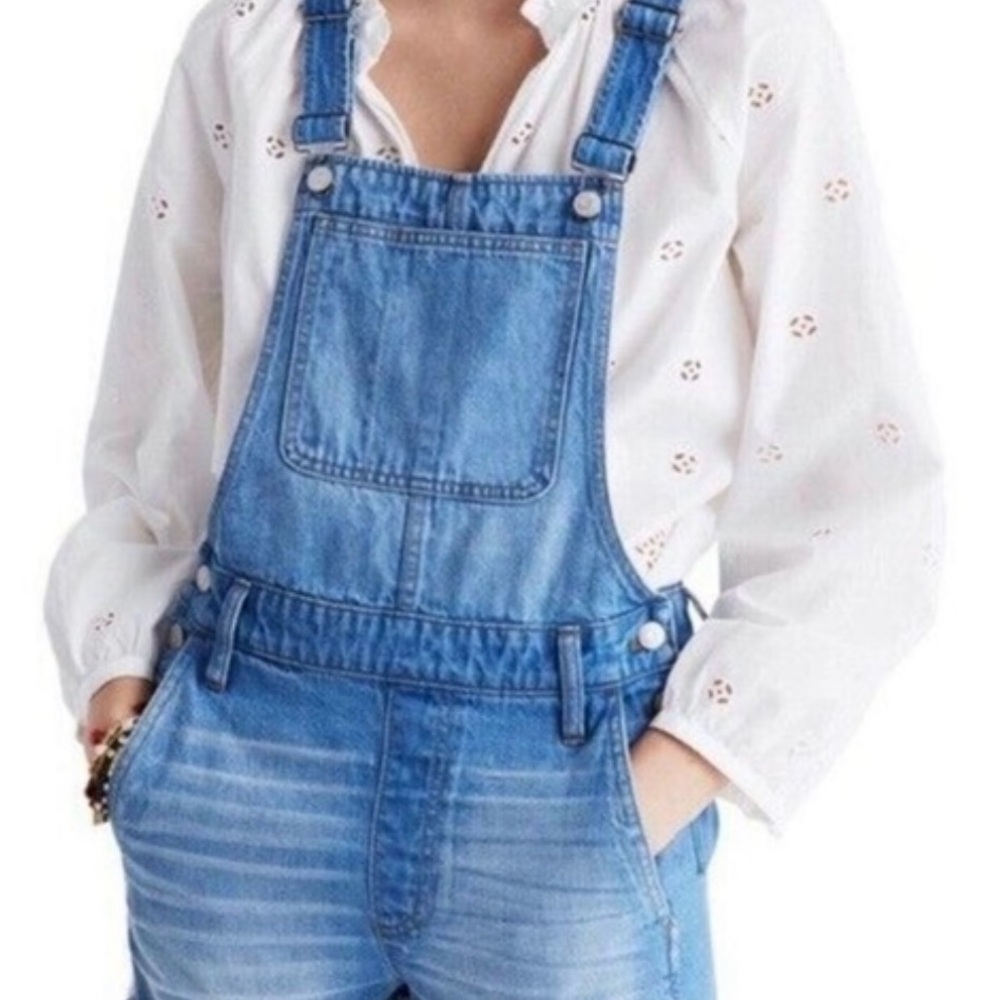 Madewell Adirondack romper 
Xs